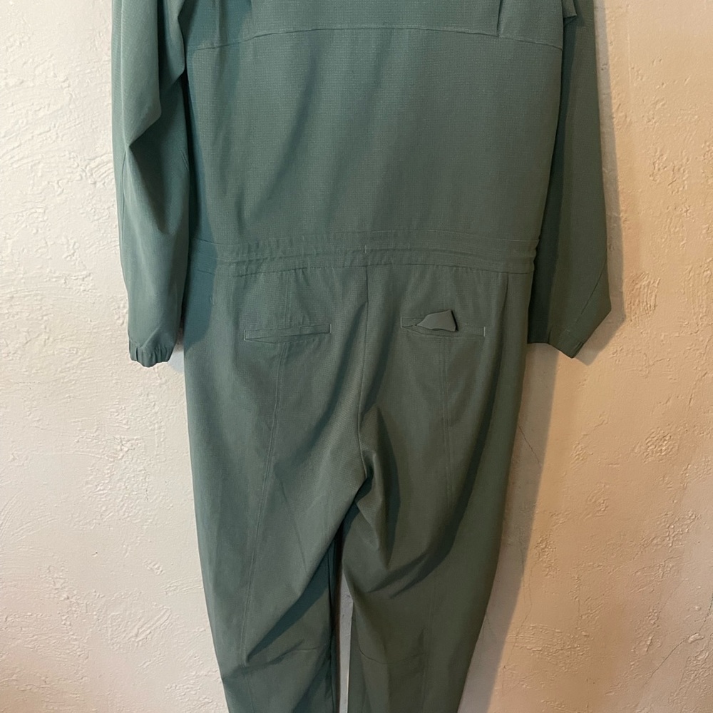 Lululemon Long Sleeve Utility Jumpsuit in Sage Green - Picture 7 of 9